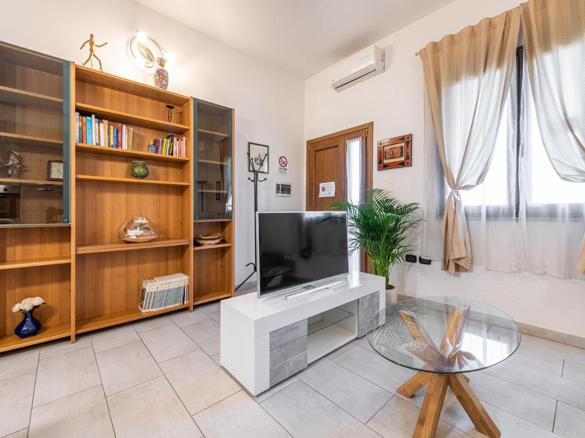 La Mariposa - Bellavita Apartments Assemini Buitenkant foto